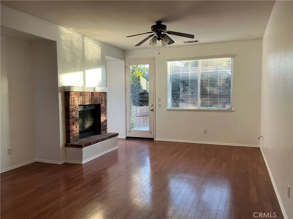 Murrieta, CA 92563,29195 Woodbridge DR