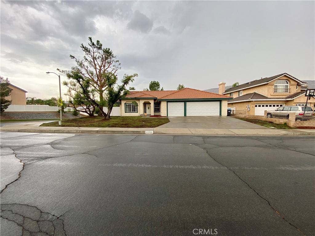 Moreno Valley, CA 92557,22598 Moralia DR