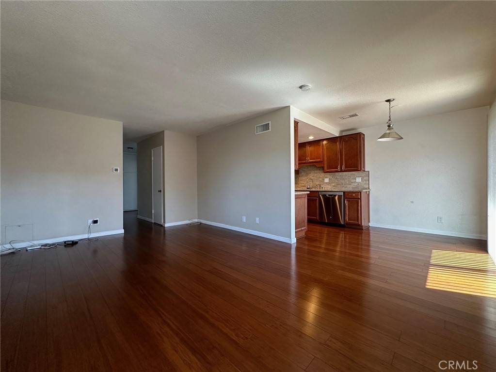 Hacienda Heights, CA 91745,1433 Forest Glen DR #153