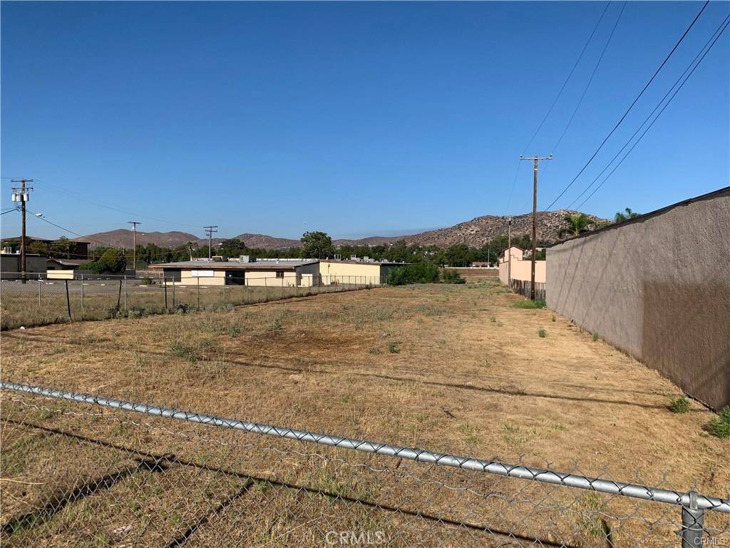 Norco, CA 92860,2655 Hamner AVE