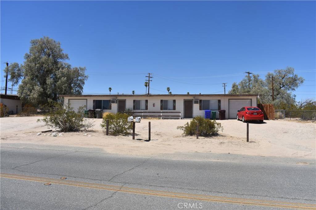 29 Palms, CA 92277,5826 Desert TRL