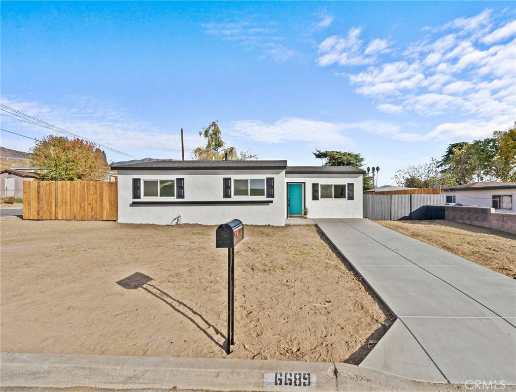 Highland, CA 92346,6689 Valaria DR