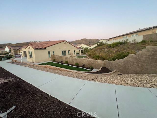 Corona, CA 92883,24280 Crestley DR