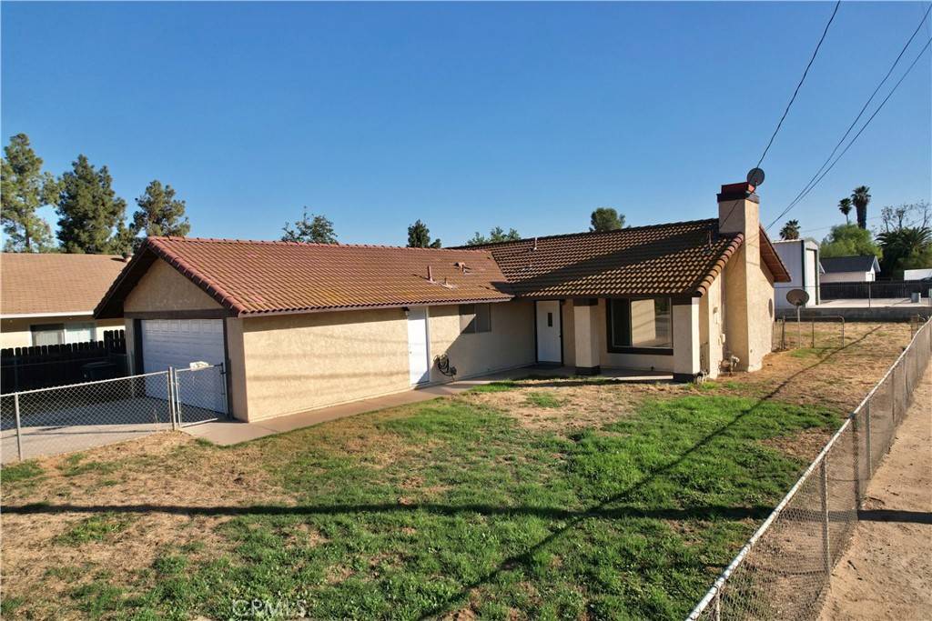 Riverside, CA 92508,18805 Kross RD