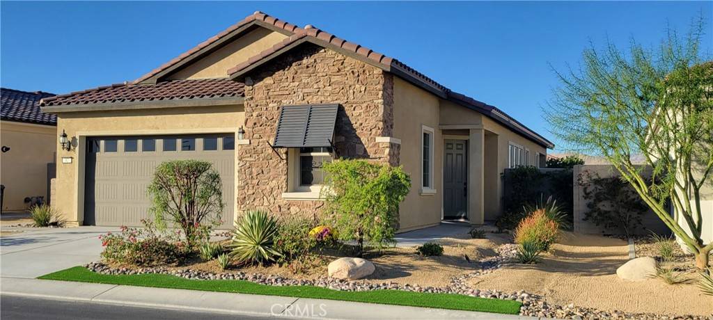 Rancho Mirage, CA 92270,82 Burgundy