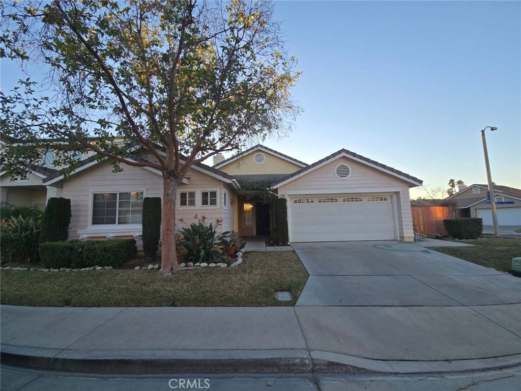 Corona, CA 92879,366 Cypress CT