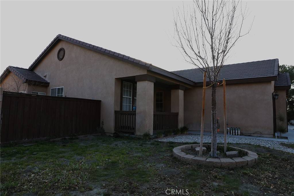 San Jacinto, CA 92583,910 Cypress DR