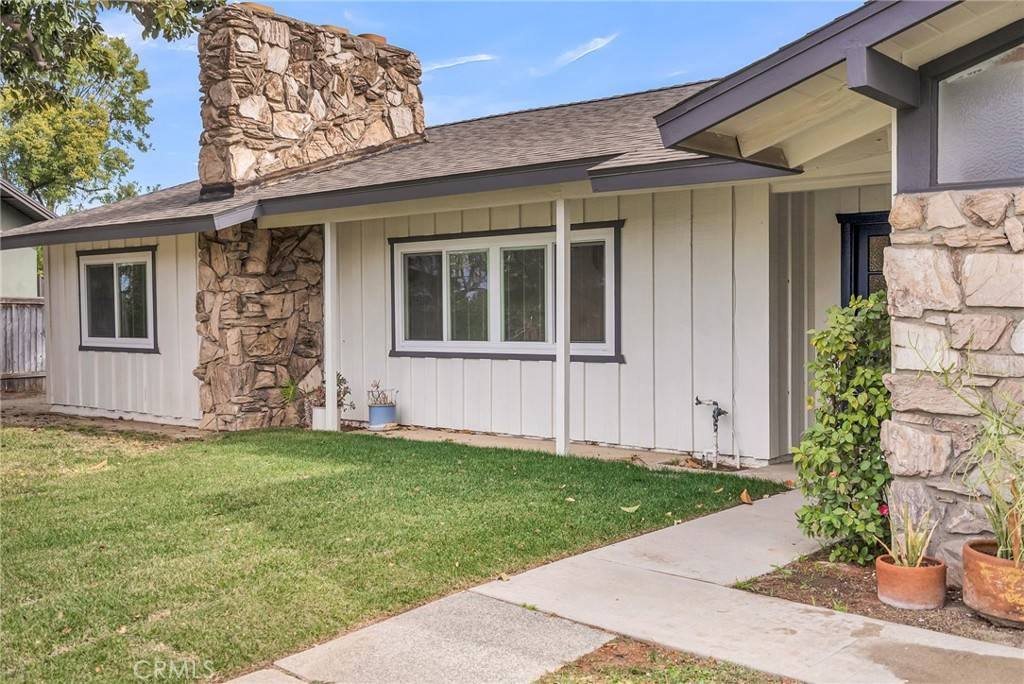 Riverside, CA 92506,5994 Shaker DR