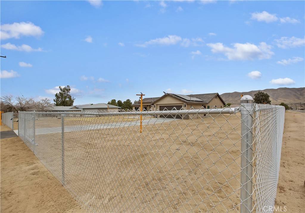 Hesperia, CA 92345,9245 Del Mar AVE