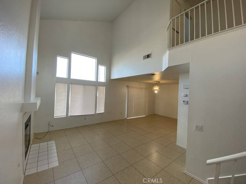 Victorville, CA 92392,13501 Monterey WAY