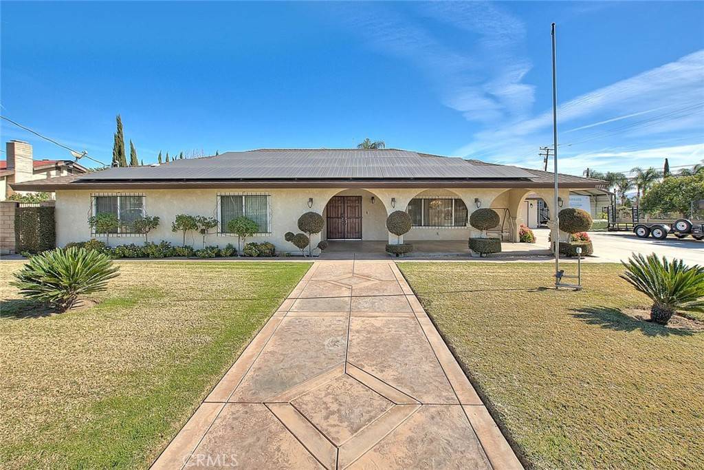 Bloomington, CA 92316,10881 Linden AVE