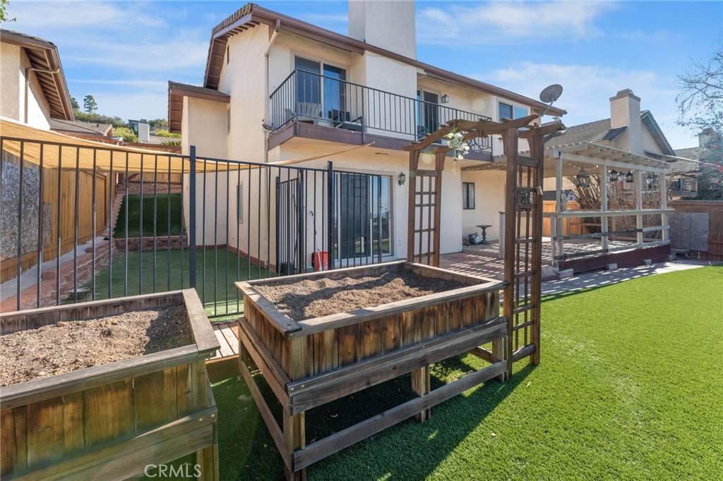 Escondido, CA 92027,1637 Madrone Glen