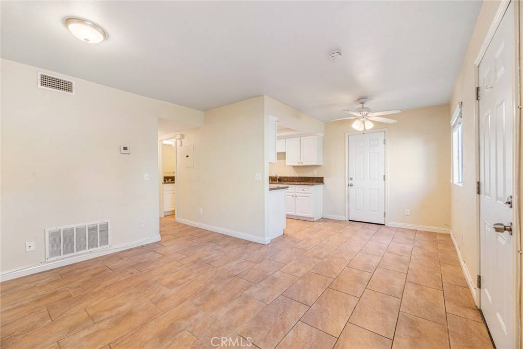 Colton, CA 92324,1251 S Meadow LN #143