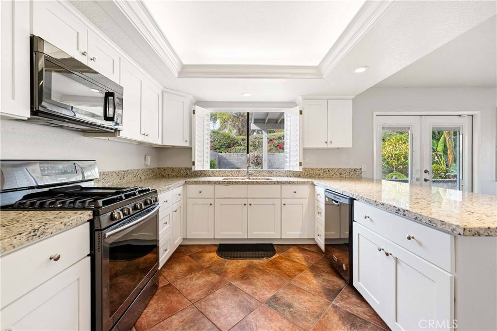 Riverside, CA 92506,5855 Sunset Ranch DR