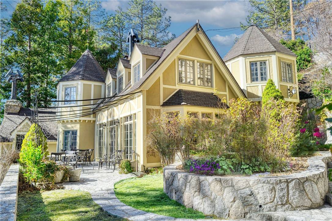 Lake Arrowhead, CA 92352,28061 North Shore RD