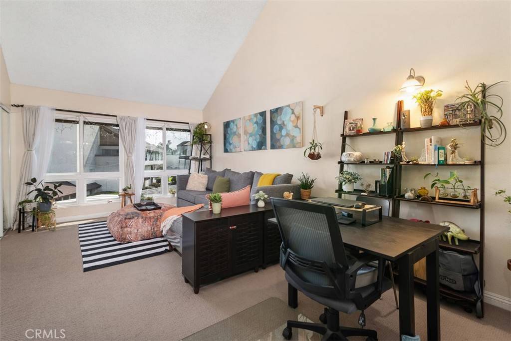 San Diego, CA 92108,6111 Rancho Mission RD #305