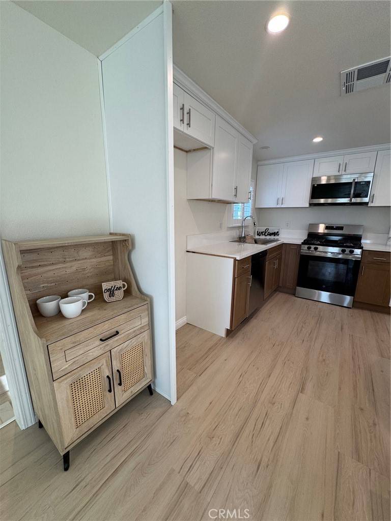 Victorville, CA 92395,13980 Tam O Shanter DR