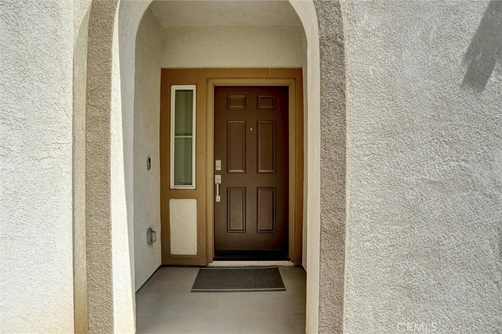 Beaumont, CA 92223,35166 Webb PL