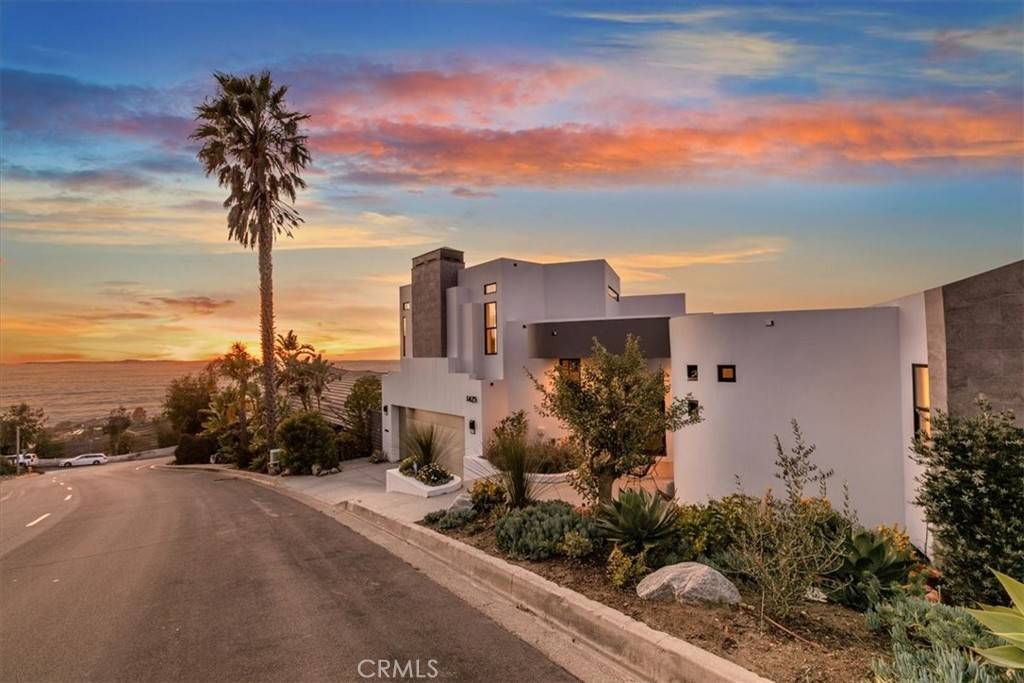 Laguna Beach, CA 92651,1425 Skyline DR