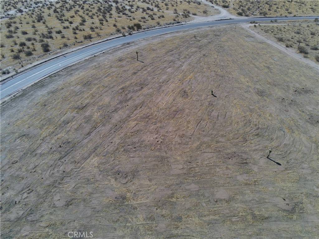 Hesperia, CA 92345,0 Mariposa RD