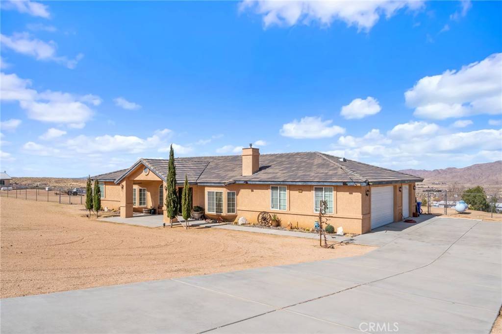 Apple Valley, CA 92308,26370 Horizon ST