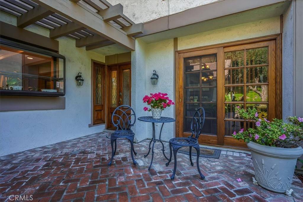 Riverside, CA 92507,712 Via Zapata