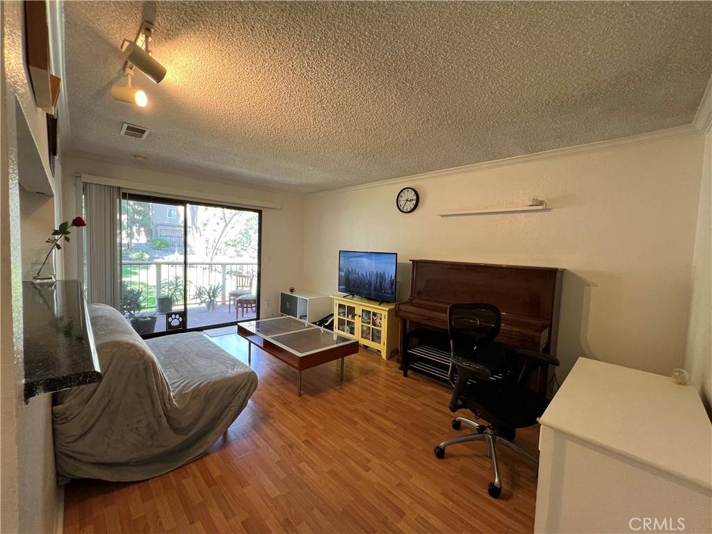Rancho Cucamonga, CA 91737,10655 Lemon AVE #3808