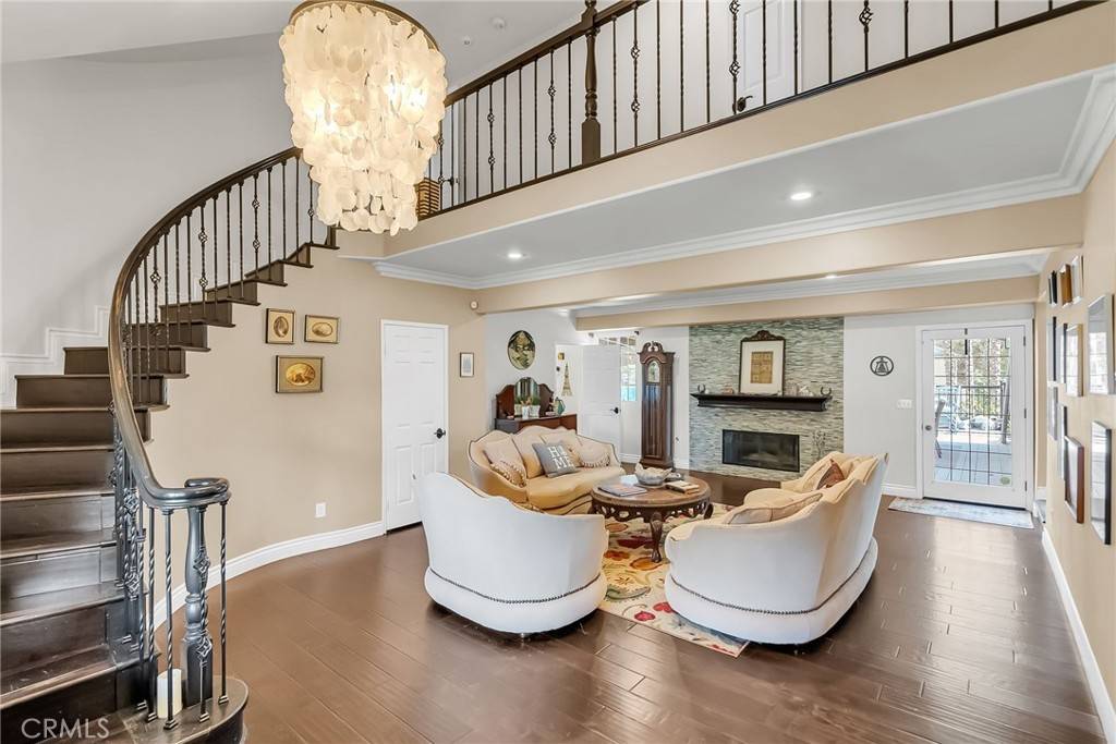 Riverside, CA 92506,7384 Golden Star AVE
