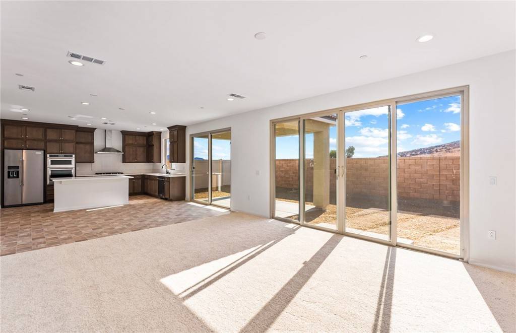 Menifee, CA 92586,25381 Luna Peak RD