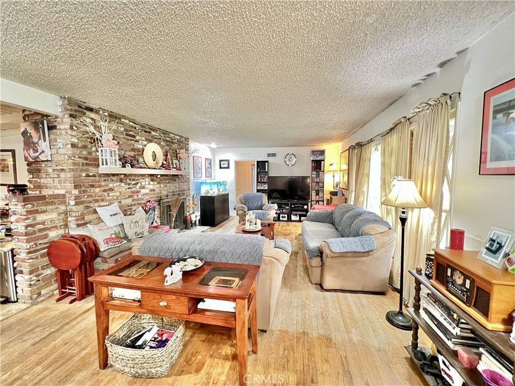 Covina, CA 91722,4805 N Vecino DR