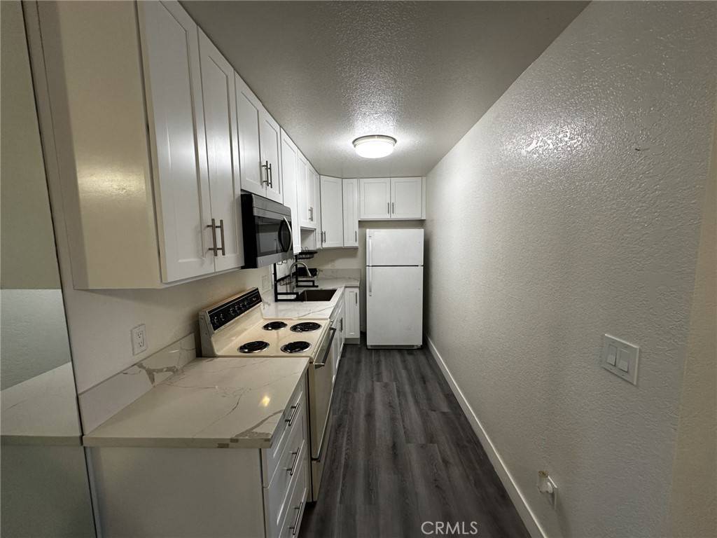 Palm Springs, CA 92262,675 N Los Felices CIR N #116