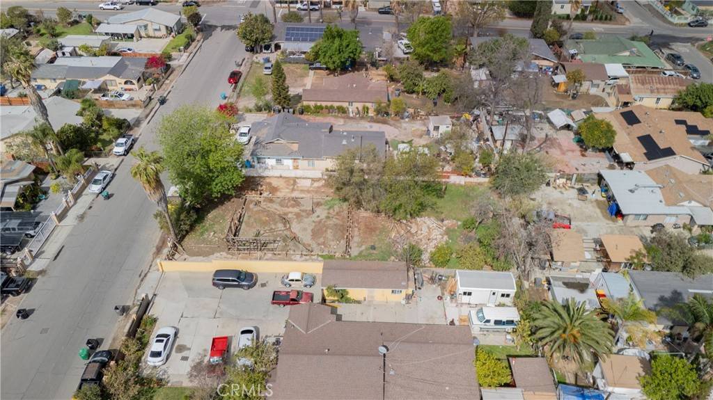 Corona, CA 92879,3957 S Neece