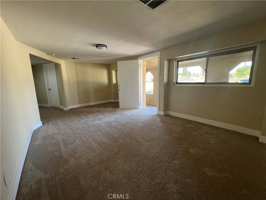 Riverside, CA 92508,17070 Wood RD