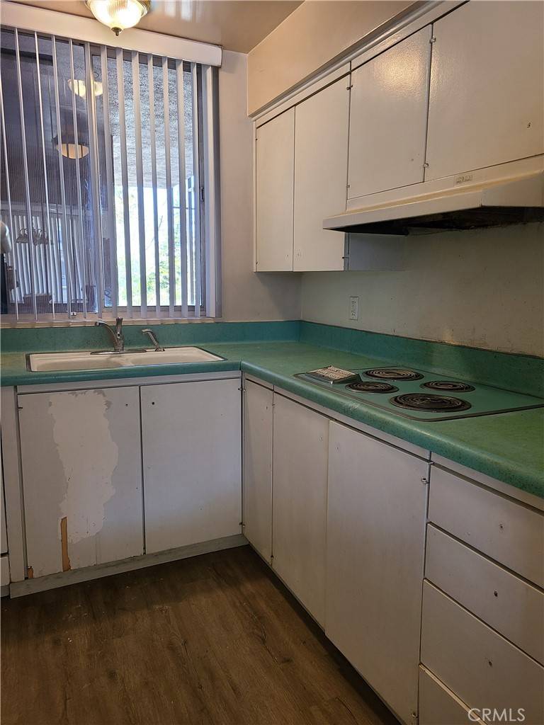 Riverside, CA 92506,6979 Palm CT #242N