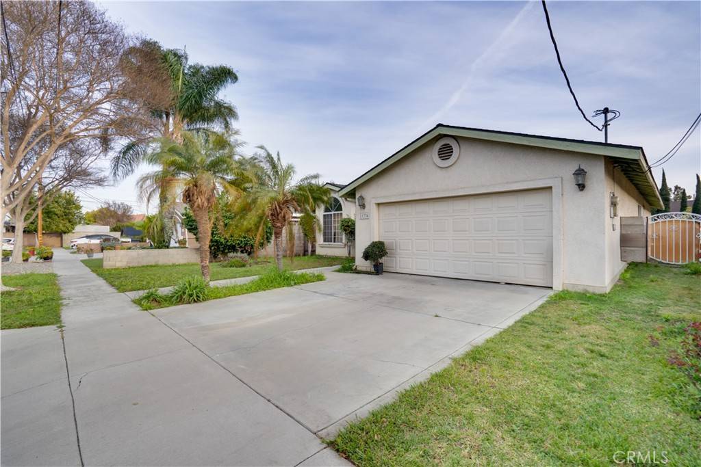 Norwalk, CA 90650,11334 Belfair ST