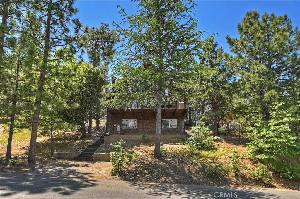 Lake Arrowhead, CA 92352,1361 St Anton DR