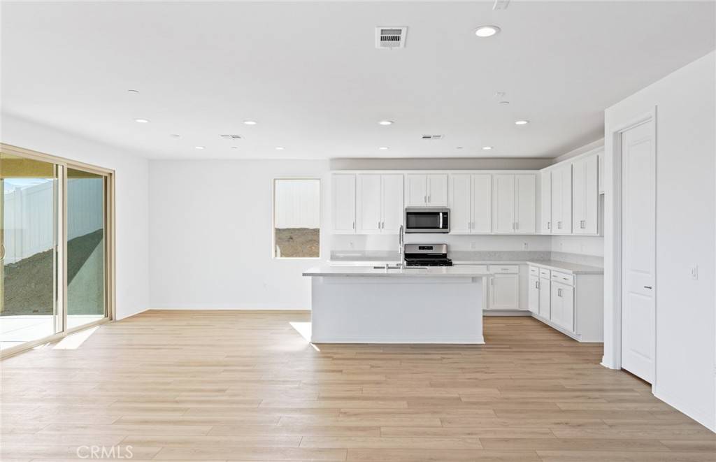 Lake Elsinore, CA 92530,4059 Madonna CIR