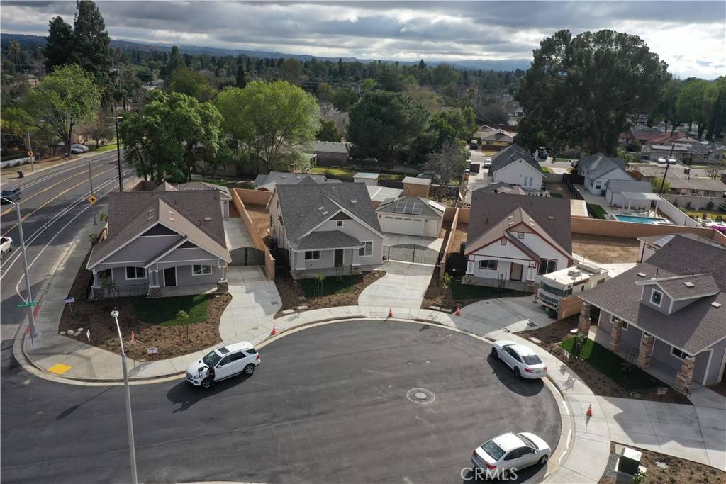 Riverside, CA 92506,5215 Peony CT