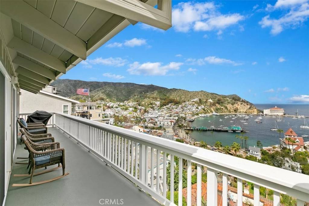 Avalon, CA 90704,123 Upper Terrace RD