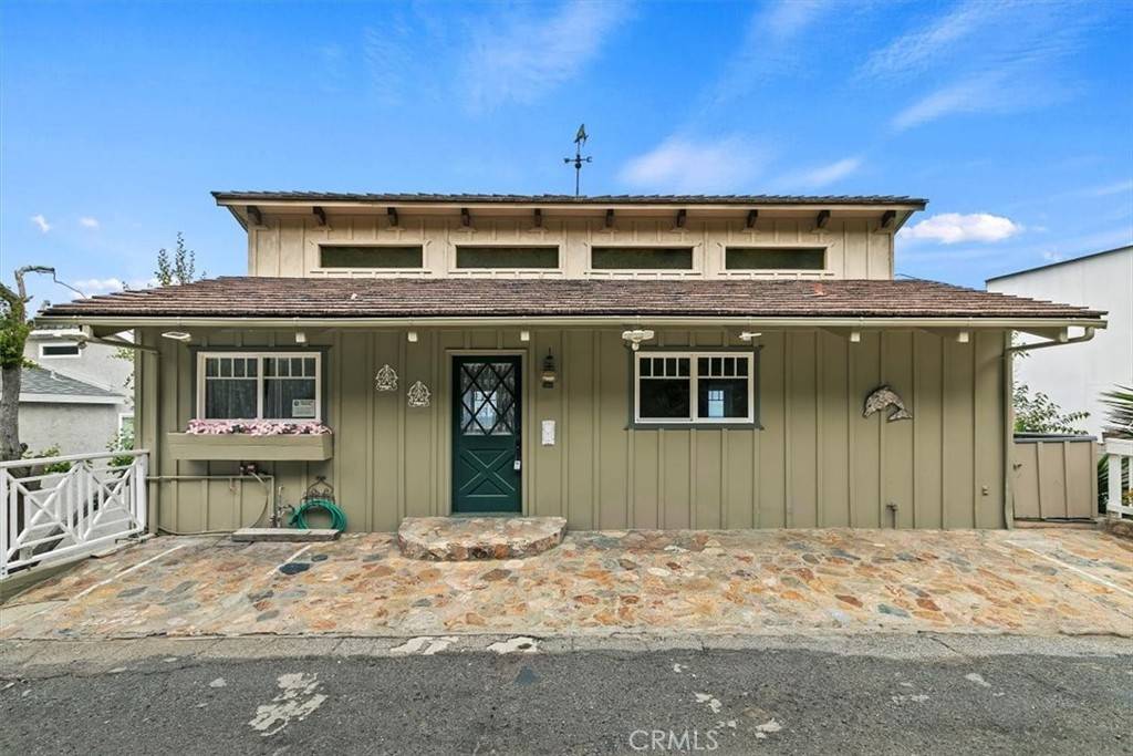 Avalon, CA 90704,123 Upper Terrace RD