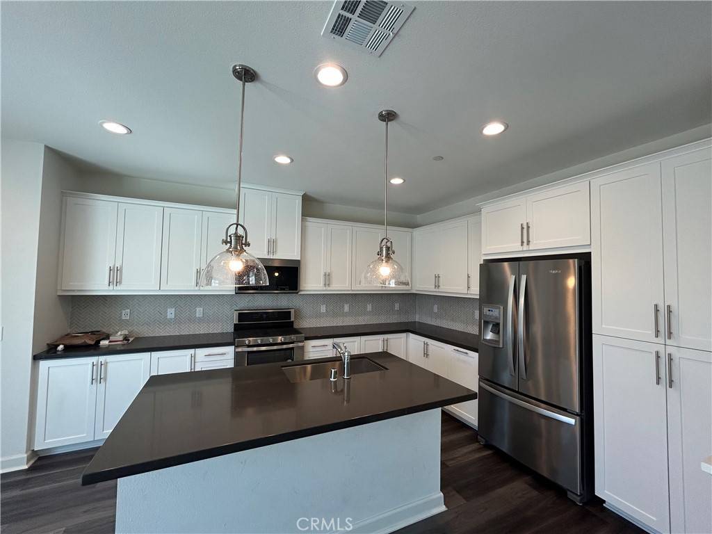 Ontario, CA 91761,3860 S oasis Paseo