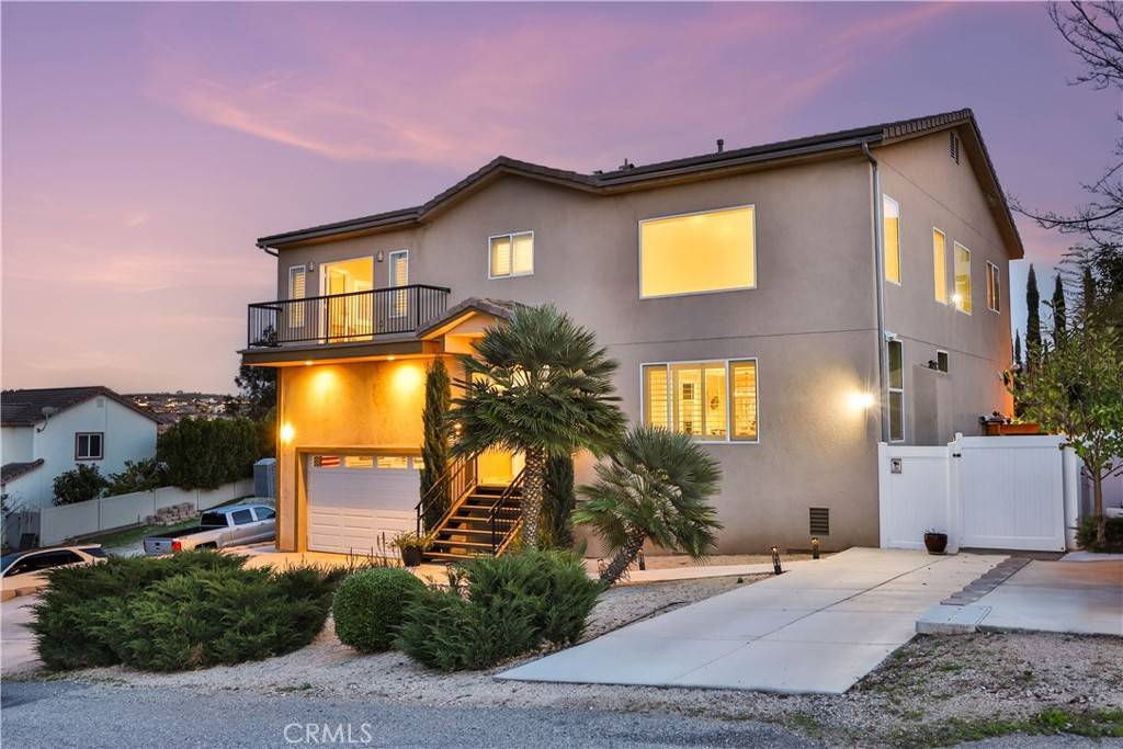 Riverside, CA 92503,13083 Via Tuscany