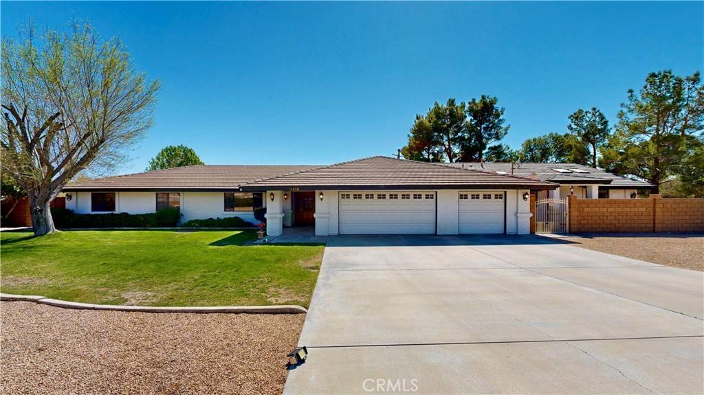 Apple Valley, CA 92307,16450 Tao RD