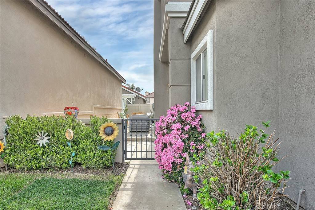 Highland, CA 92346,7667 Calle Talia