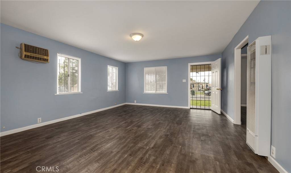 San Bernardino, CA 92410,25436 Paloma RD