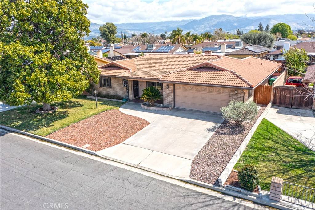Hemet, CA 92544,26360 Naomi DR