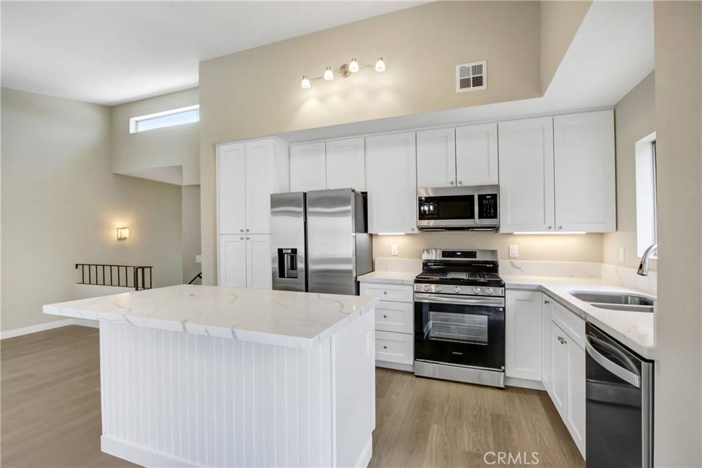 Rancho Cucamonga, CA 91730,8353 Sunset Trail PL #E