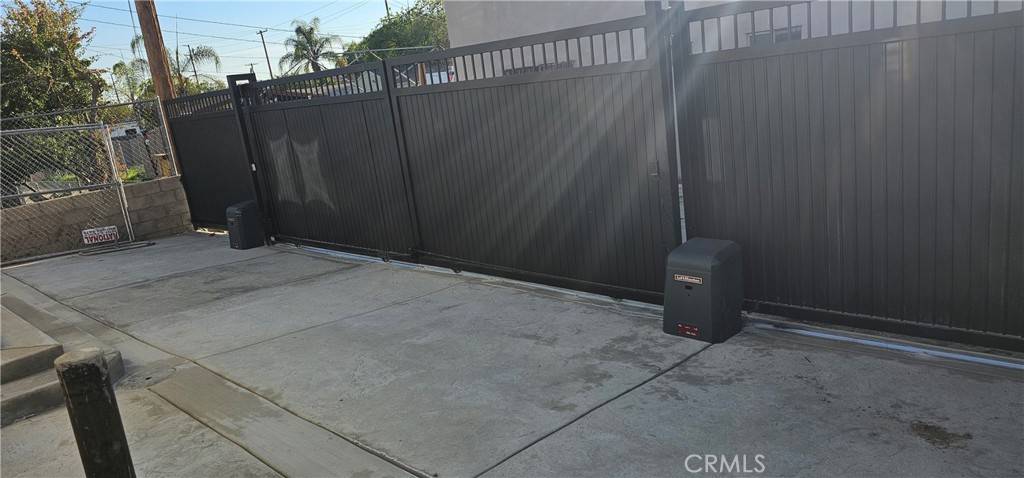 Colton, CA 92324,1477 N Holly AVE