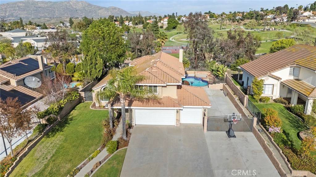 Riverside, CA 92506,6816 Ridgeside DR