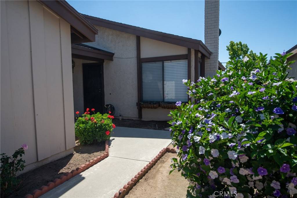 Riverside, CA 92506,5815 Maybrook CIR
